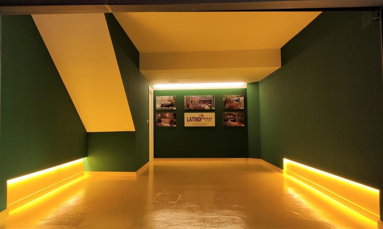 Motel Latino Llanera  Exteriör bild